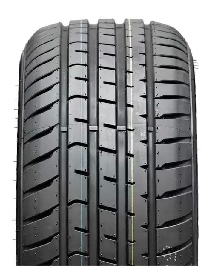 Doublestar MAXIMUM DH03 215/50 R17